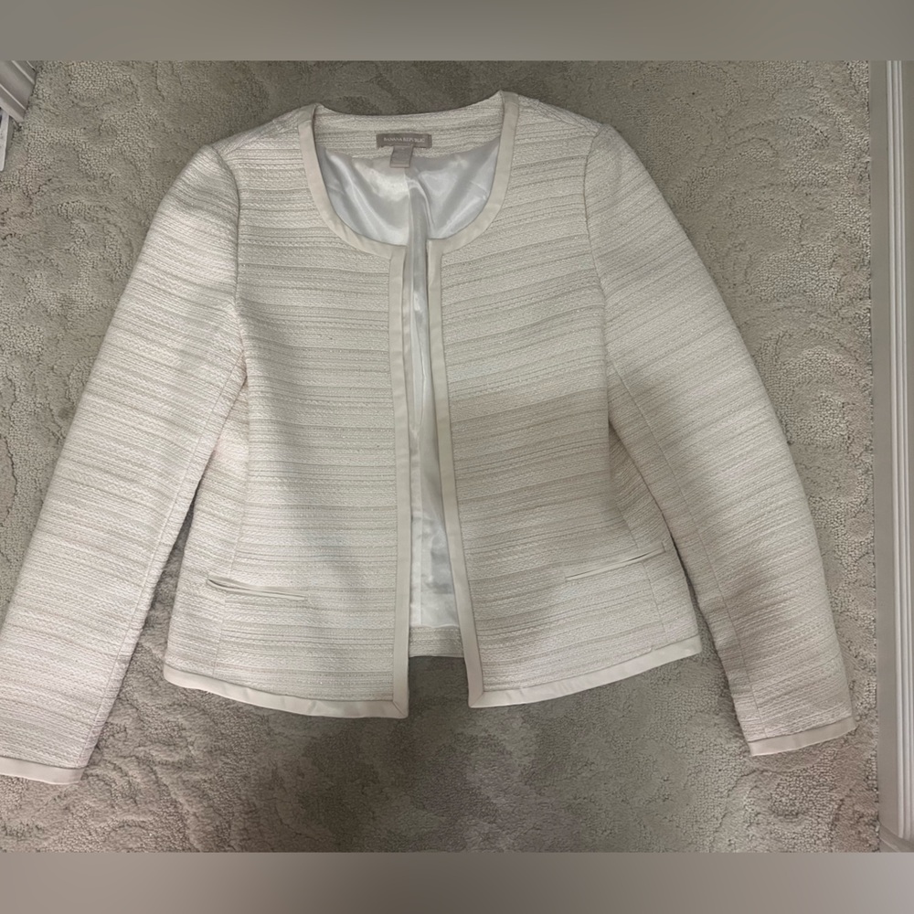Women's Cream Textured Open-Front Jacket